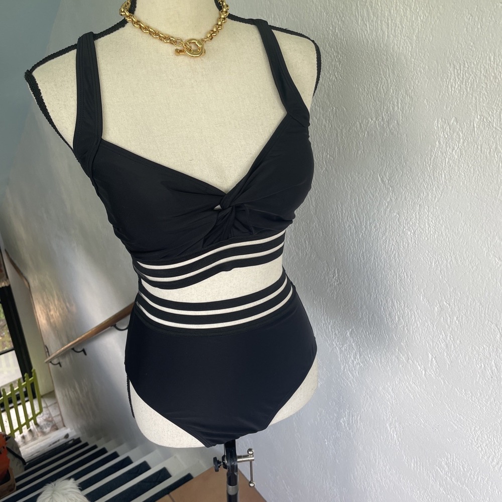 NWT Cupshe Womens Two Piece Bathing Suit High Rise Bottoms Black Mesh Size M